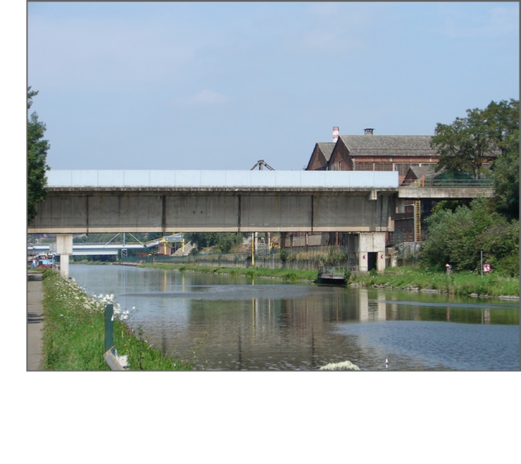 Les ponts sur le nouveau canal
